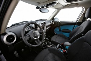 ミニ｜MINIカントリーマン｜BMW｜第4のモデル｜ミニのＳＵＶ版