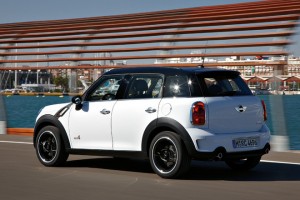 ミニ｜MINIカントリーマン｜BMW｜第4のモデル｜ミニのＳＵＶ版