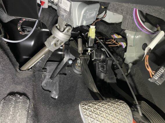 ベンツAクラス(W169)、ESP・空気圧警告点灯!